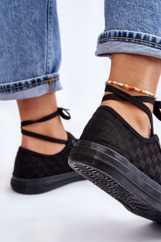 Zapato plano modelo clásico Big Star LL274072 color negro