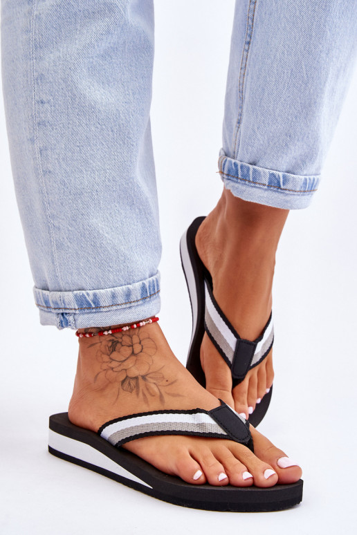 Zapatillas con plataforma Big Star LL274781 color negro