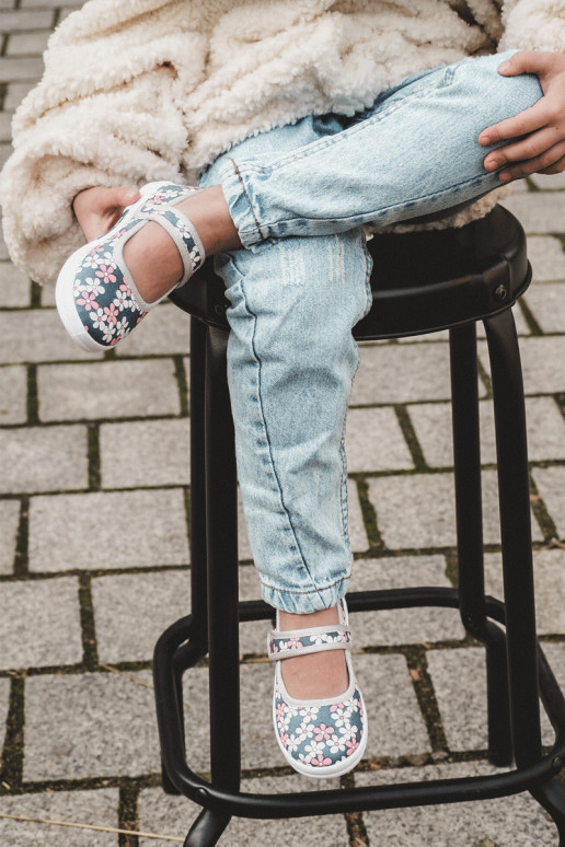 Bailarinas infantiles con estampado floral en color azul-gris Noah