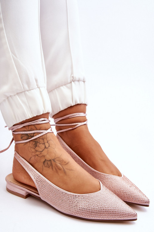 bailarinas con cintas y remaches beige Mavis