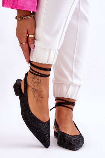 bailarinas con cintas y tachuelas en negro Mavis