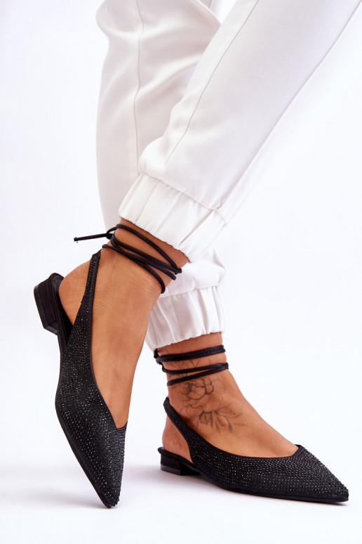 bailarinas con cintas y tachuelas en negro Mavis