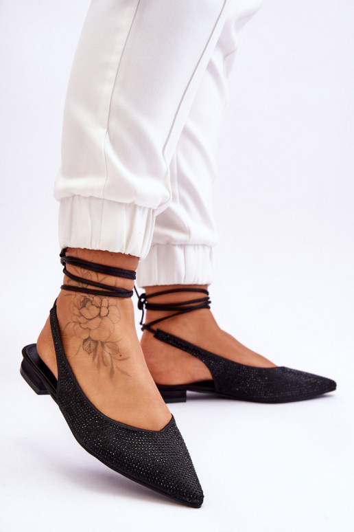 bailarinas con cintas y tachuelas en negro Mavis bailarinas con cintas y tachuelas en negro Mavis