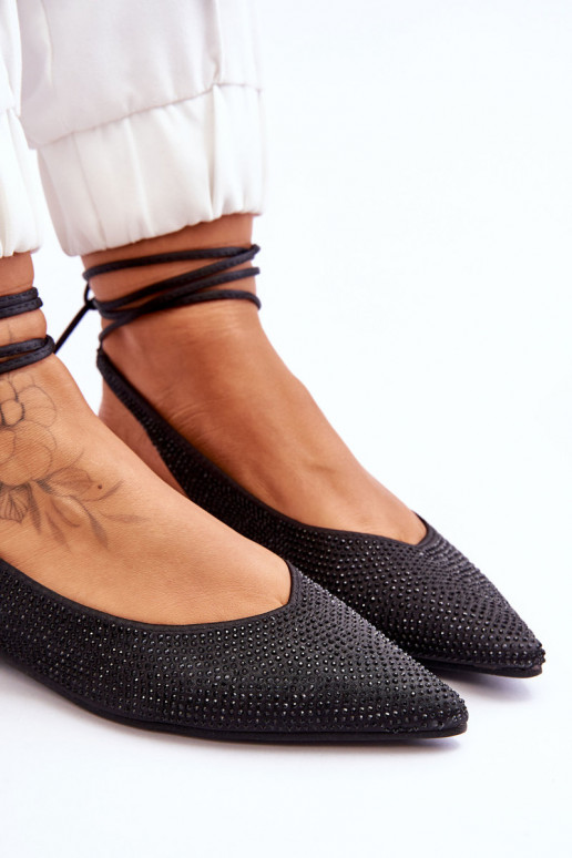 bailarinas con cintas y tachuelas en negro Mavis