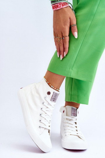 Cross Jeans LL2R4086C Zapatos casual en color blanco con un modelo clásico.