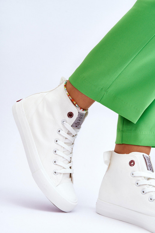 Cross Jeans LL2R4086C Zapatos casual en color blanco con un modelo clásico.