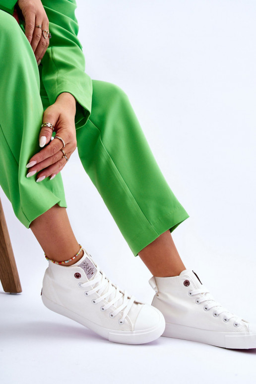 Cross Jeans LL2R4086C Zapatos casual en color blanco con un modelo clásico.