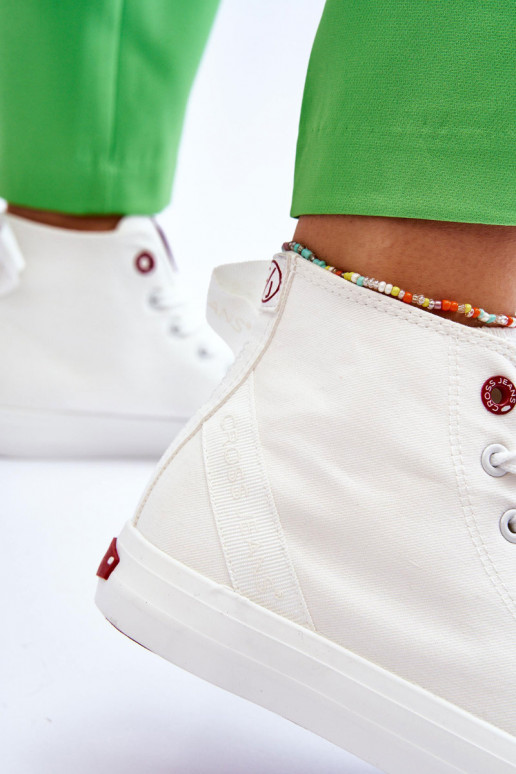 Cross Jeans LL2R4086C Zapatos casual en color blanco con un modelo clásico.