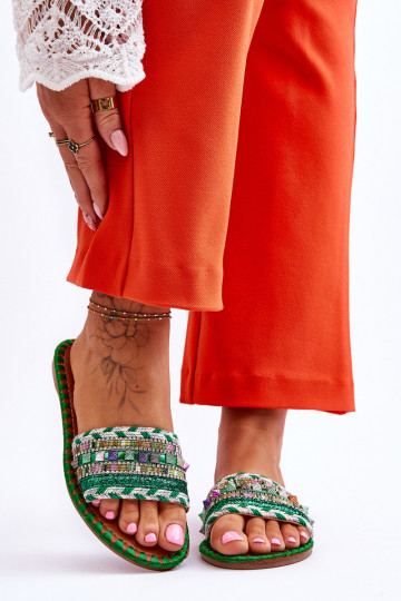 Pantuflas decoradas color verde Bellisa 2