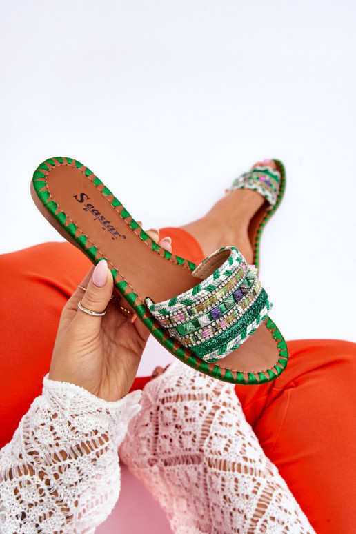 Pantuflas decoradas color verde Bellisa