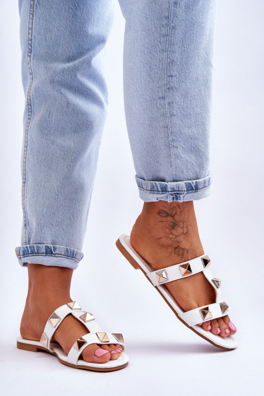 Pantuflas en color blanco Mercure