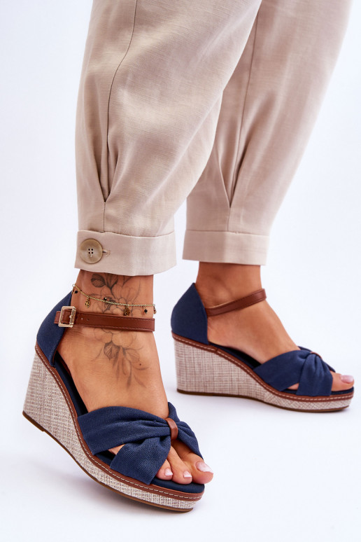 Sandalias de mujer en color azul oscuro Daphne