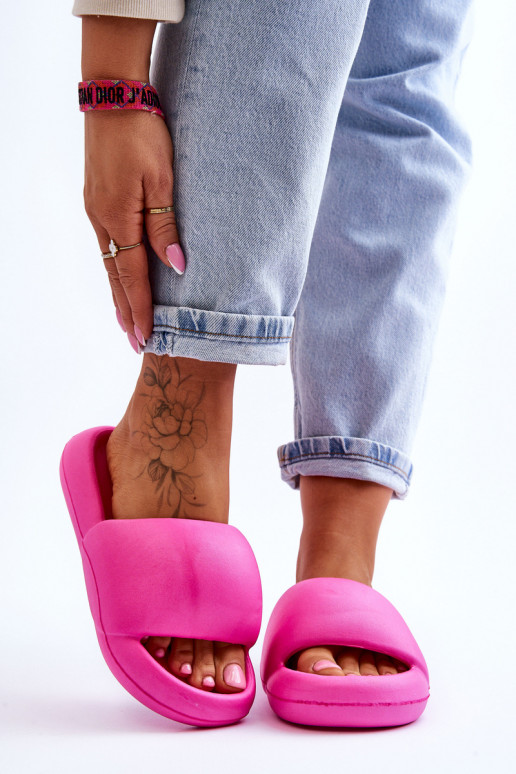 Babuchas ligeras con suela chapada en oro Milton rosa