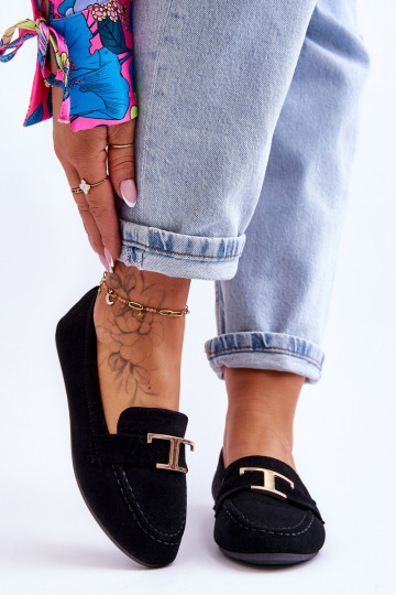 Mocasines clásicos sin cordones en negro Carly