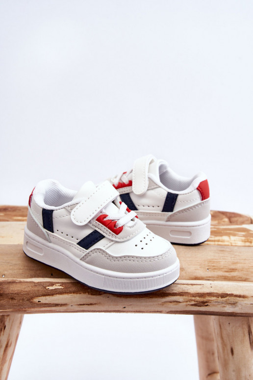 Calzado deportivo infantil del modelo clásico en color blanco-rojo Marlin.