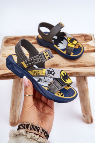 Sandalias infantiles Batman Grendene Kids JJ385049 color gris