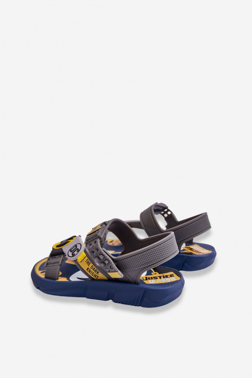Sandalias infantiles Batman Grendene Kids JJ385049 color gris