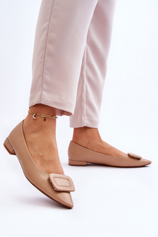 Bailarinas modelo clásicas con adornos beige Rivea Bailarinas modelo clásicas con adornos beige Rivea