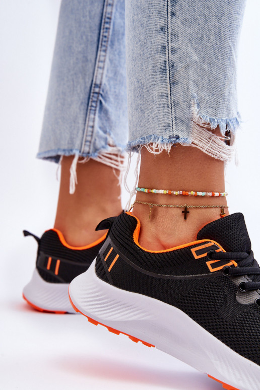 Deportivas con cordones estilo clásico Darla negra y naranja