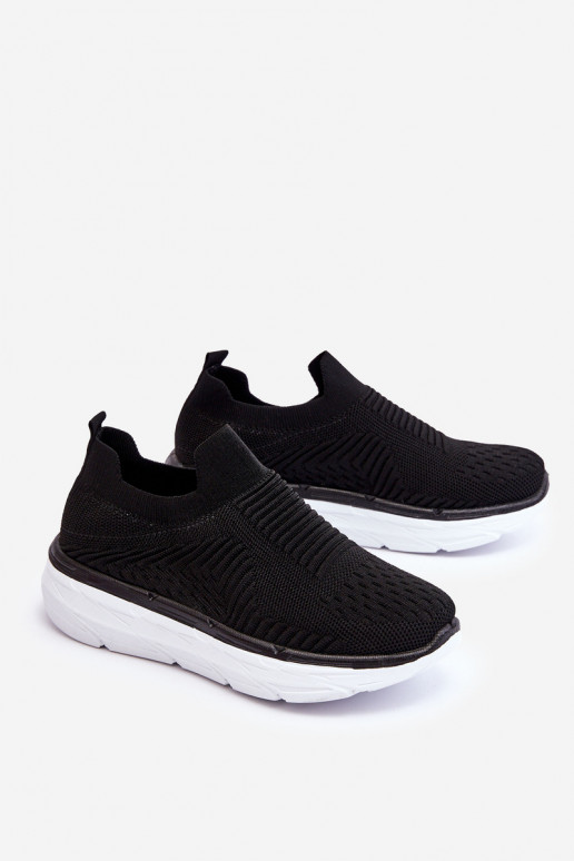 Zapatillas deportivas del modelo resistente en color negro Ferive
