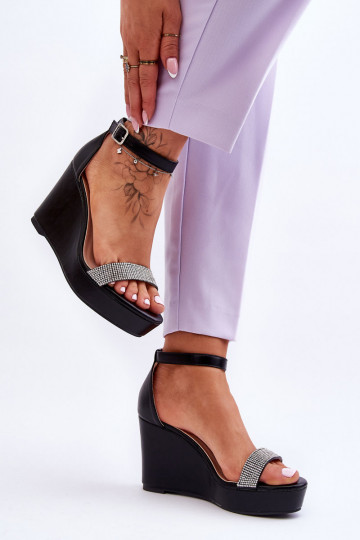 Sandalias con plataforma en color negro Arwen 2