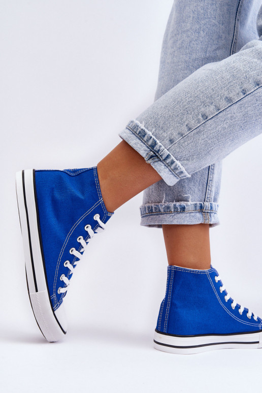 Deportivas modelo clásico en color azul Remos