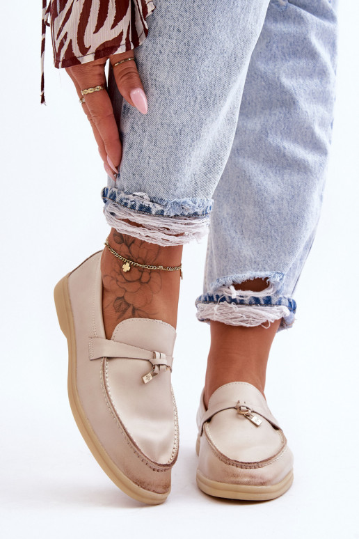 Mocasines de mujer modelo clásico beige Cortez