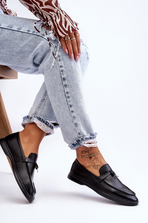 Mocasines de mujer modelo clásico en color negro Cortez