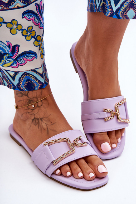 Modelo clásico Zapatillas con adornos Color morado Impresionante