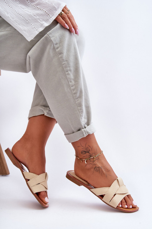 Pantuflas beige Aversa