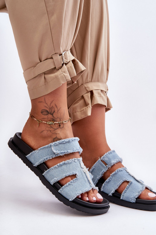 Pantuflas con cierres adhesivos en color azul Lamirose