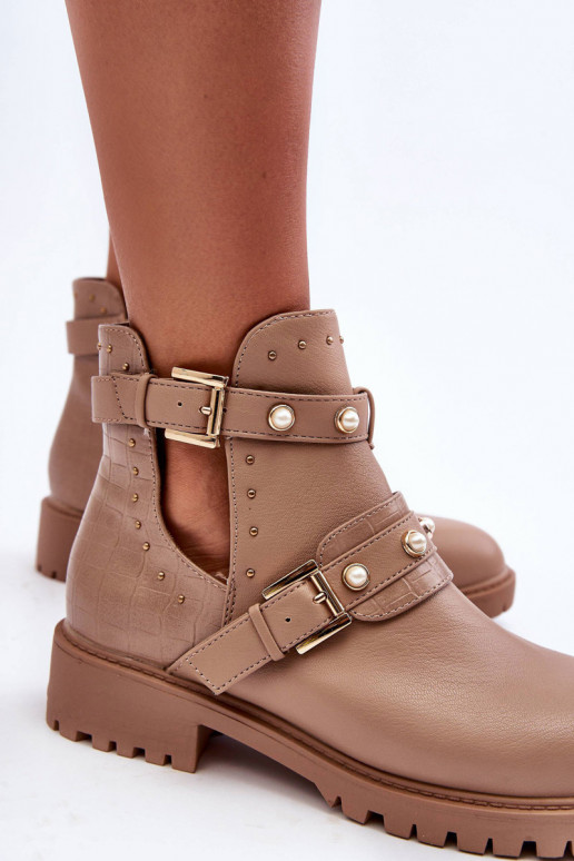 Botines de mujer con perlas artificiales en color beige Clarisa Botines de mujer con perlas artificiales en color beige Clarisa