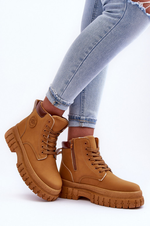 Zapatos con plataforma en color marrón Calys