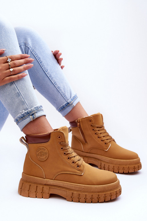 Zapatos con plataforma en color marrón Calys