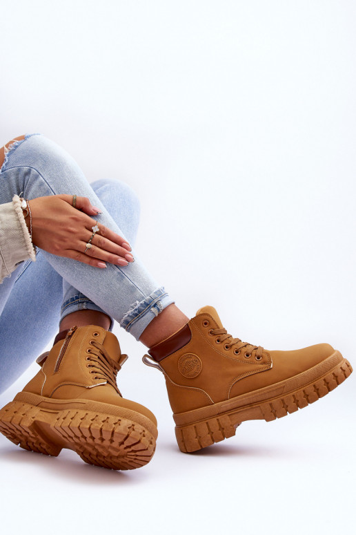 Zapatos con plataforma en color marrón Calys