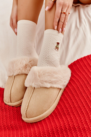 Pantuflas con pelo en marfil Pinky