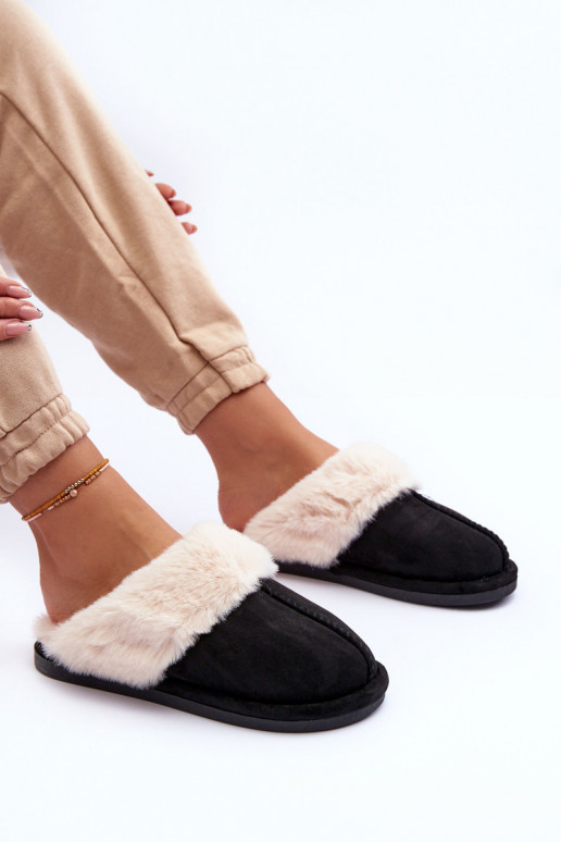 Pantuflas con pelo en color negro Pinky