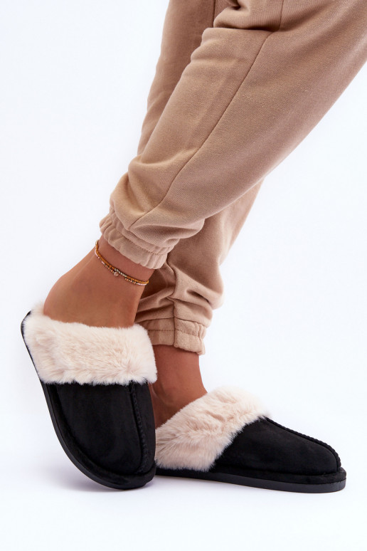 Pantuflas con pelo en color negro Pinky
