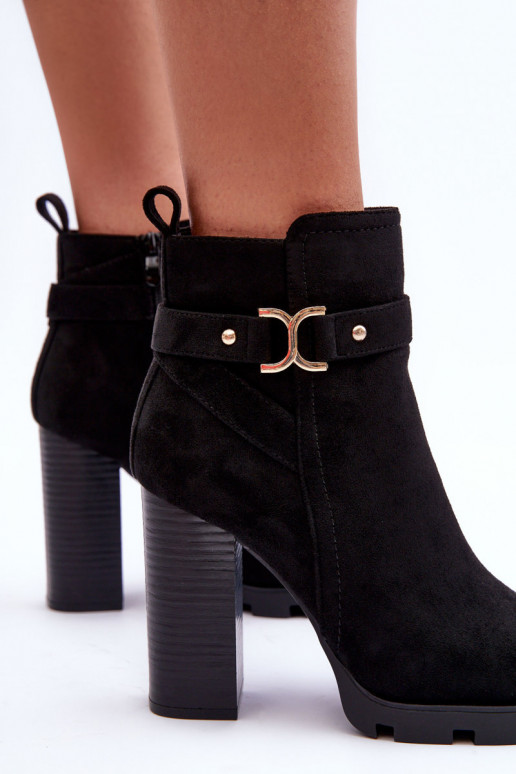 Zapatos de ante en color negro Liani Zapatos de ante en color negro Liani