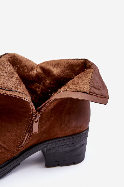 Botas calentadas con tacones en color marrón Effie