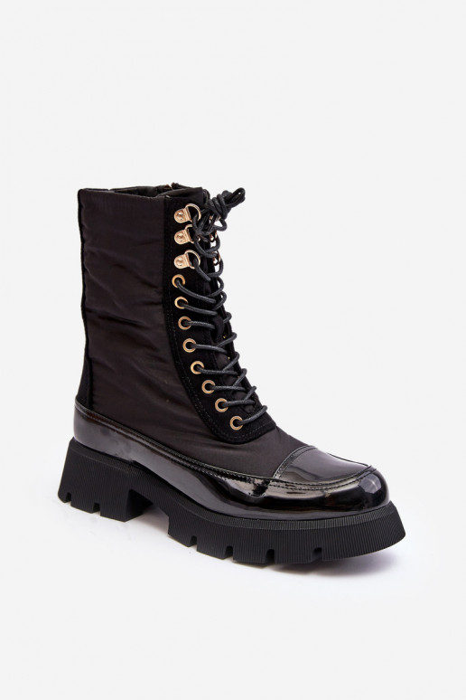 Botas calefactables con tacón ancho en color negro Saranema
