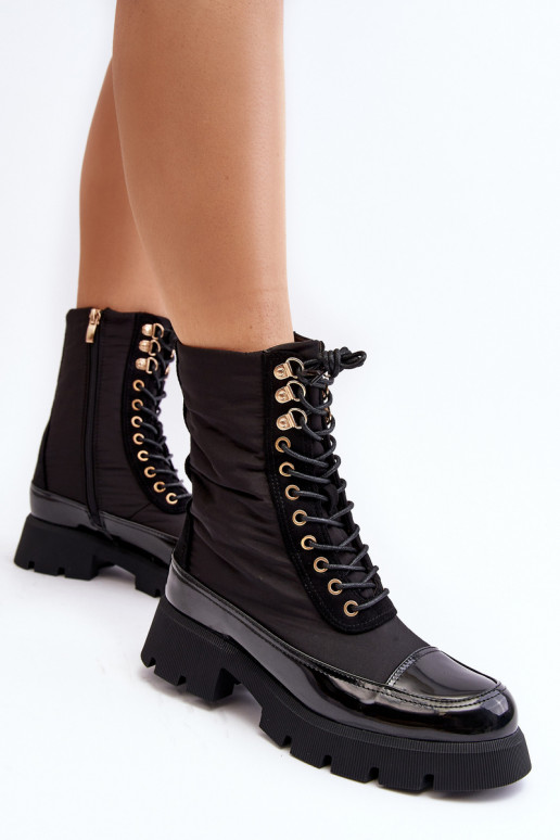 Botas calefactables con tacón ancho en color negro Saranema