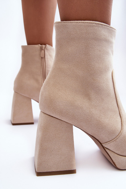 Botas de ante con tacón ancho Abnous color marfil
