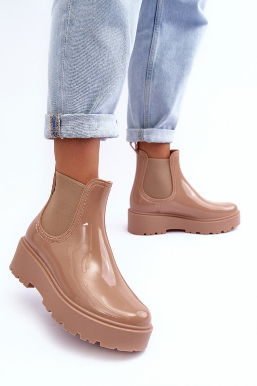 con efecto barniz Zapatos de goma Botas con plataforma Big Star MM274396 color beige