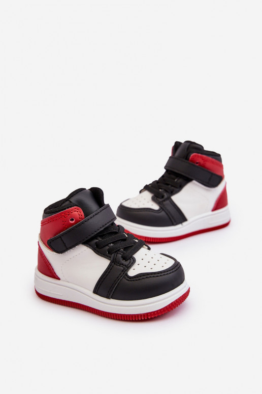 Calzado deportivo infantil Color blanco-rojo Teredite Calzado deportivo infantil Color blanco-rojo Teredite