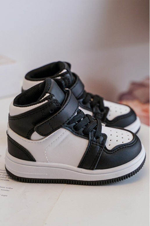 Zapatillas deportivas infantiles color blanco-negro Teredite Zapatillas deportivas infantiles color blanco-negro Teredite