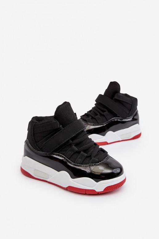 Deportivas infantiles con cordones Negra y roja Darina