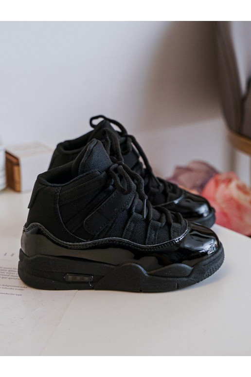 Deportivas infantiles con cordones en color negro Darina