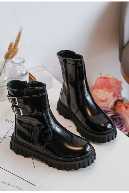 Botas Infantiles efecto lacado con hebillas en color negro Chloraia