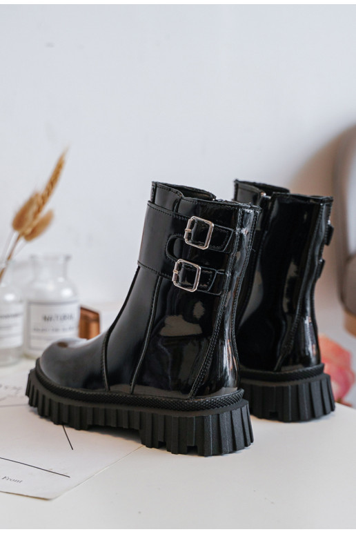 Botas Infantiles efecto lacado con hebillas en color negro Chloraia